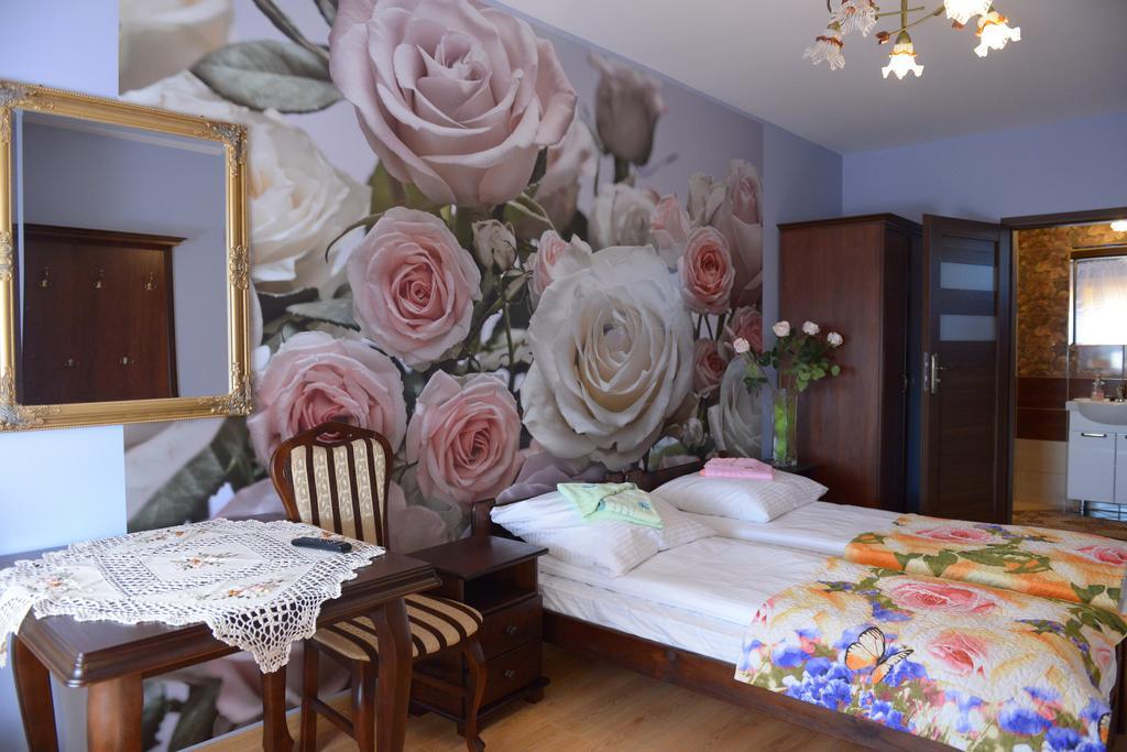 Hotelik Pod Lwami Malaszewicze Duze Chambre photo